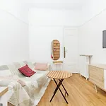 Superb Cosy Apartment In Paris